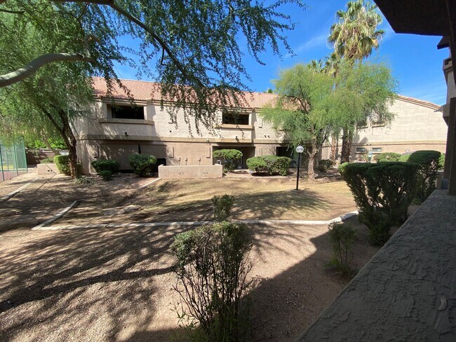 Building Photo - Chandler Apartment