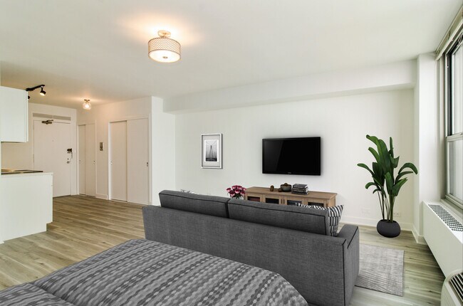 Foto del edificio - 3600 N Lake Shore Dr