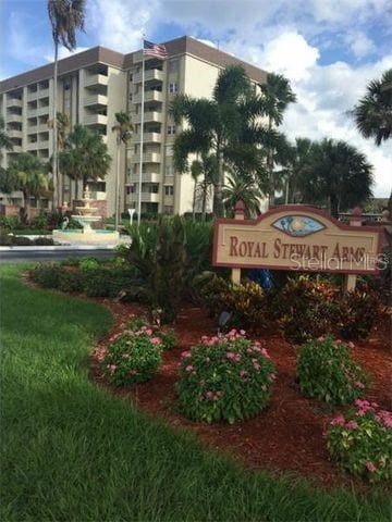 Primary Photo - 2 Causeway Blvd