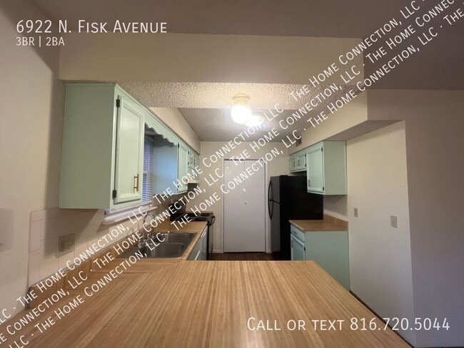 Foto del edificio - 6922 N Fisk Ave