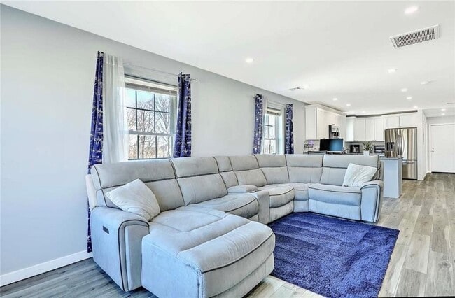 Foto del edificio - 119 Bowdoin St