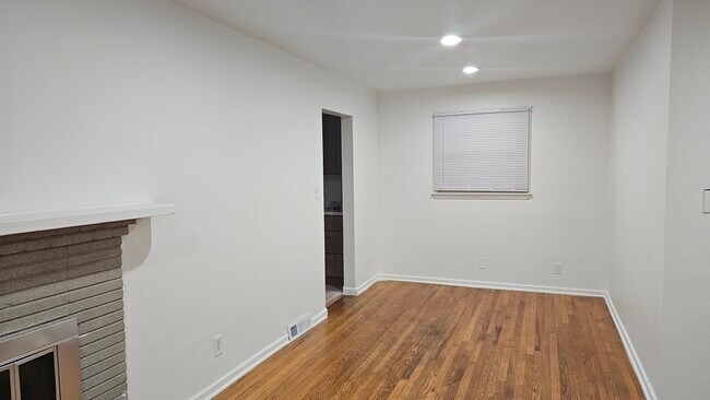 Foto del edificio - 1940 Camp Greene St