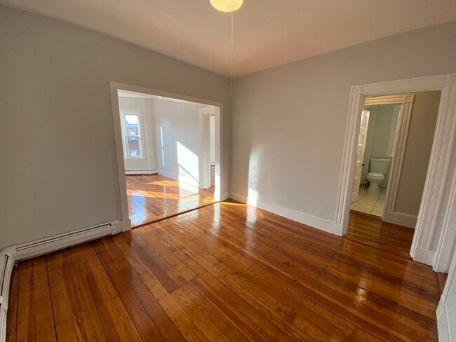 Building Photo - 632 Dorchester Ave