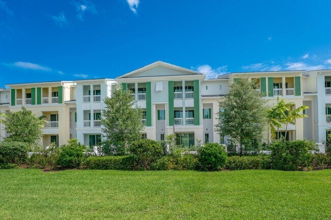 Foto del edificio - 12546 Gross Pointe Dr