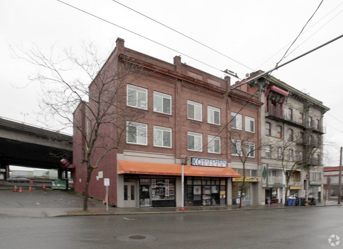 Building Photo - Don Hee Apartments