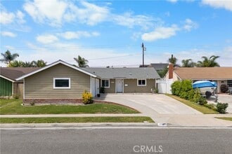 Building Photo - 17551 Misty Ln