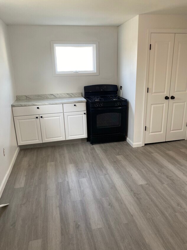 Foto principal - 311 Tower Ave
