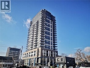 Building Photo - 2007 James St