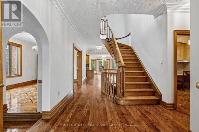 Photo du bâtiment - 185 Goulding Ave