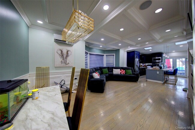 Building Photo - 29 3rd Ave