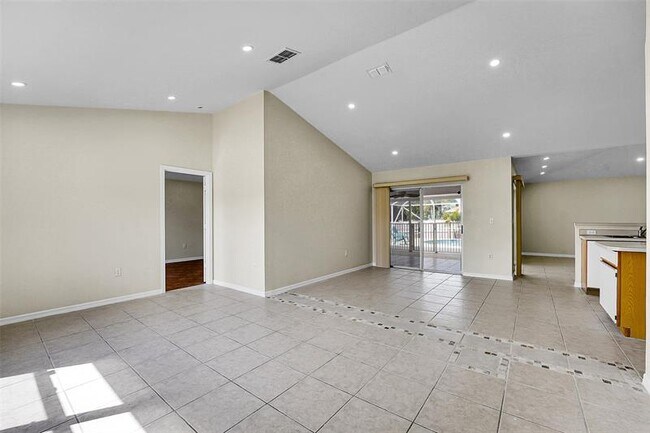 Foto del edificio - 1598 SW Curry St