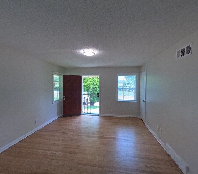 Foto del edificio - 3487 Overton Crossing St