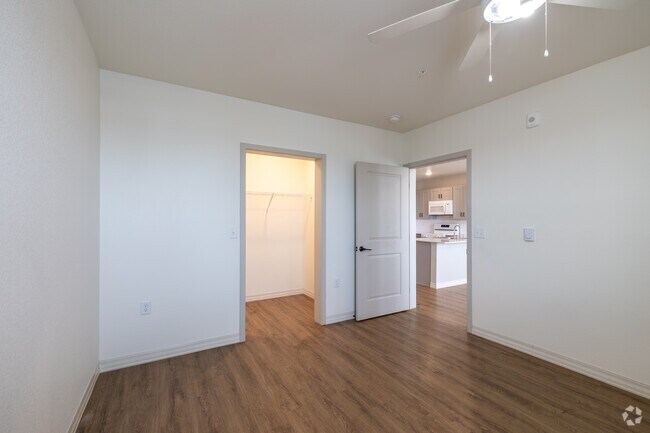 1 habitación, 1 baño - 625 pies cuadrados - Dormitorio - Meadow Vista Apartments