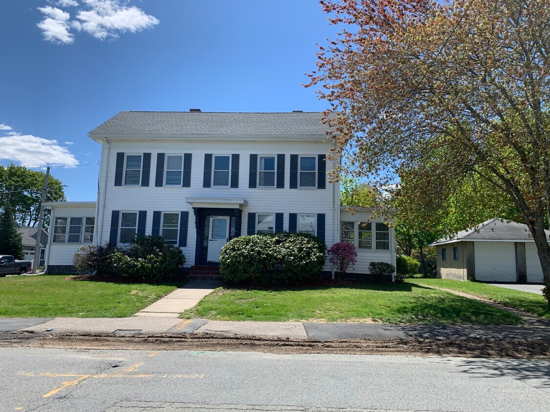 120 Vernon St Unit 120 Vernon, Norwood, MA 02062 Apartments in