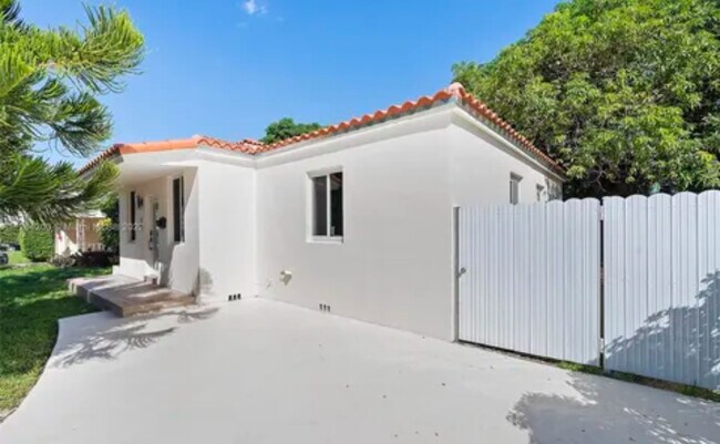 Foto del edificio - 15 Oviedo Ave