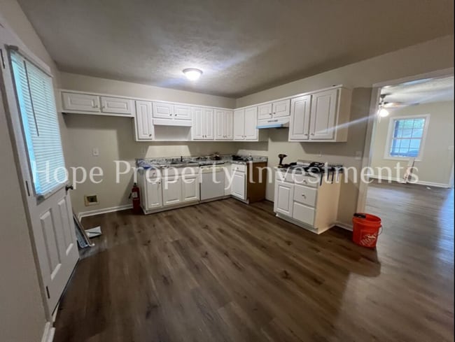 Building Photo - 370 Widgeon Dr