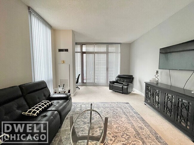 Foto del edificio - 200 N Dearborn St