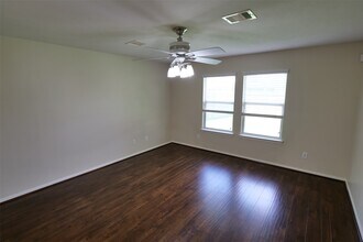 Building Photo - 24731 Cobble Canyon Ln