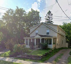 Building Photo - 312 Colchester Ave