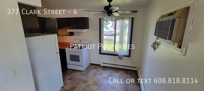 Building Photo - 2 BEDROOM/ 1 BATH APARTMENT -ALL UTILITIES...