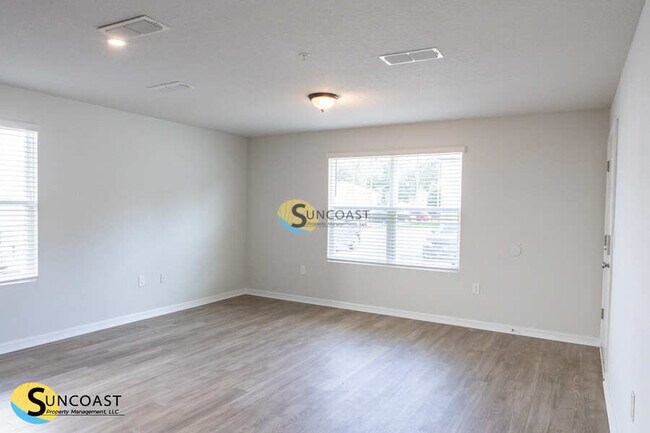 Foto del edificio - 6408 Sweetbay Ln