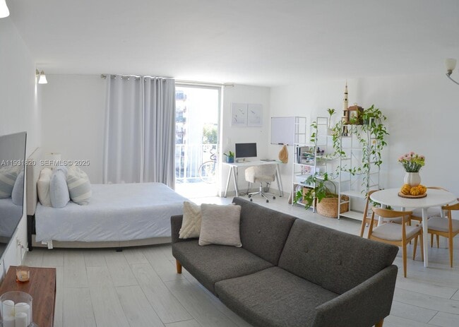 Foto del edificio - 1470 NE 125th Terrace