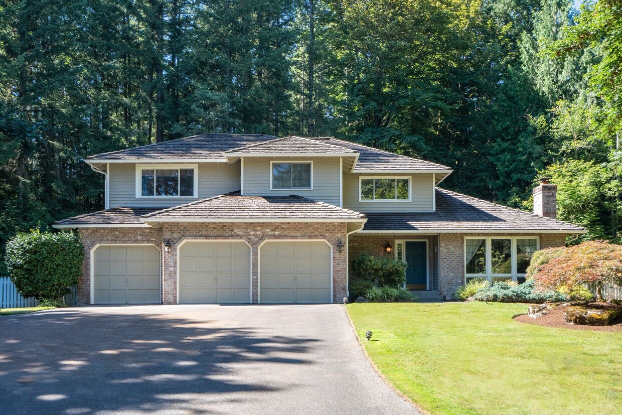 Foto principal - 3 Bd / 2.5 Ba Sammamish Home