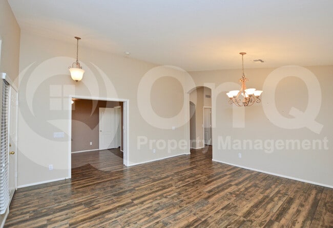 Foto del edificio - 21802 Allen Ct