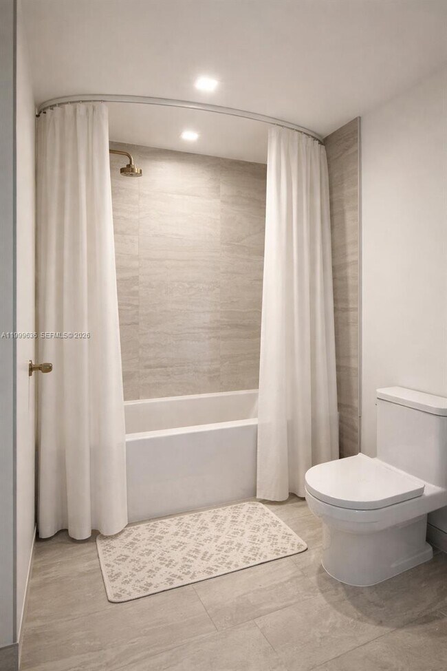 Building Photo - 77 SE 5th St