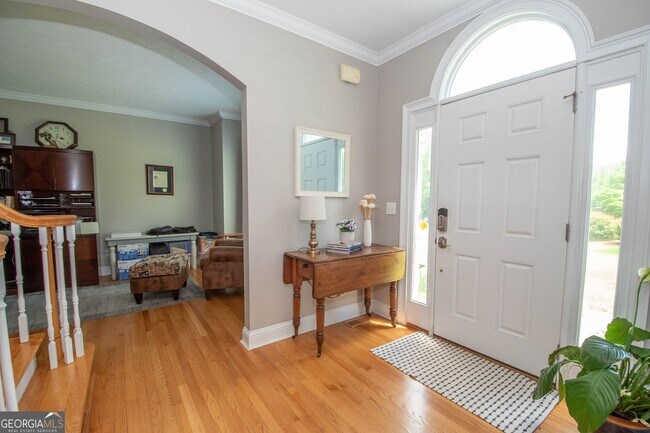 Building Photo - 145 Hideaway Dr