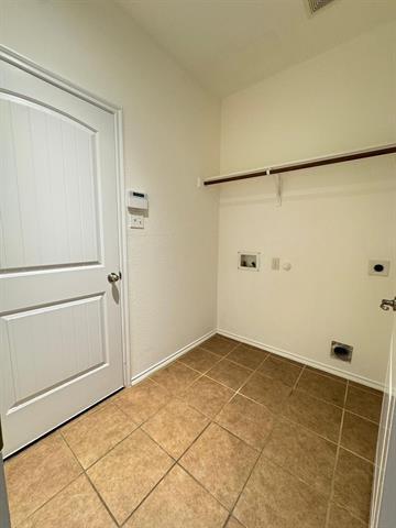 Building Photo - 5316 Bear Valley Dr