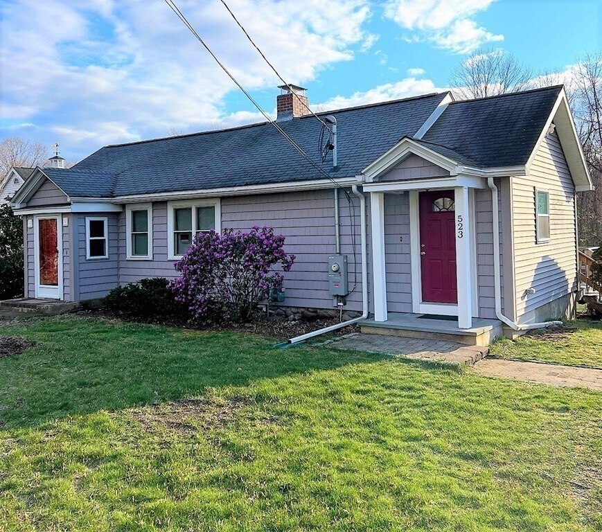 523 Norfolk St, Holliston, MA 01746 House Rental in Holliston, MA