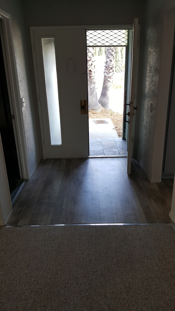 Building Photo - Santee (West End) newly remodeled Home! 3B...