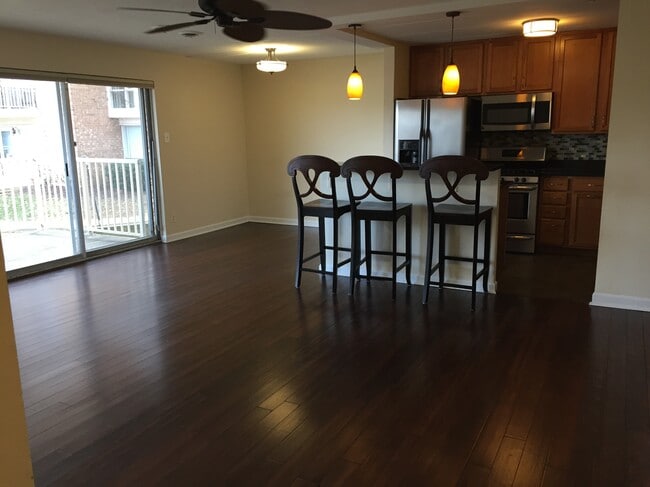 Open & Spacious - 2646 Redcoat Dr