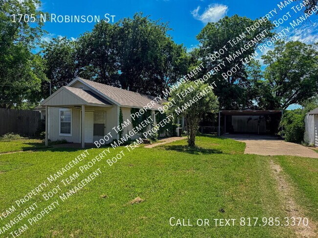 Building Photo - 1705 N Robinson St
