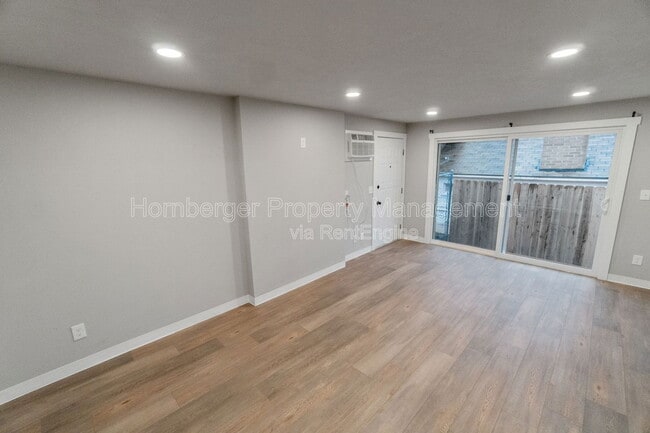 Foto del edificio - 508 E Rich Ave