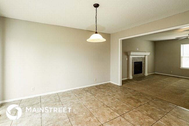 Building Photo - 406 Golfview Dr