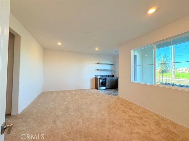 Foto del edificio - 8439 Bickmore Ave