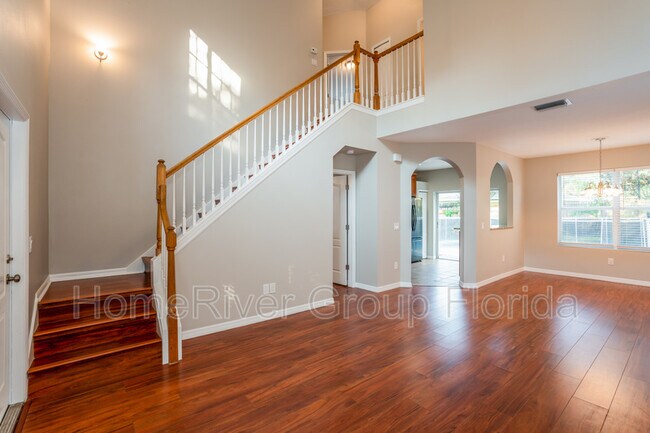 Foto del edificio - 1011 Lake Shore Ranch Dr