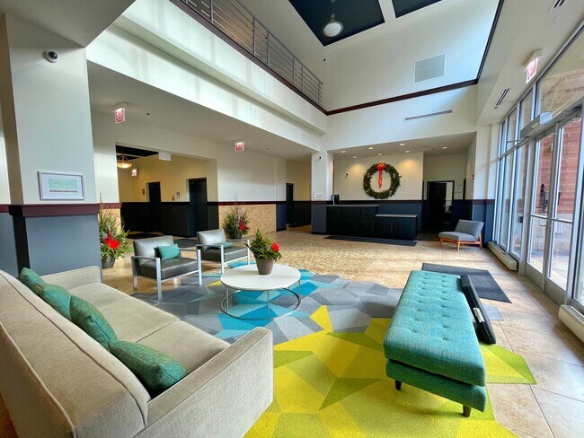 Foto del edificio - 950 W Monroe St