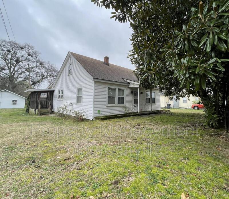 Primary Photo - 110 S Old White Horse Rd