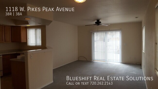 Building Photo - Very nice town home on west side....
