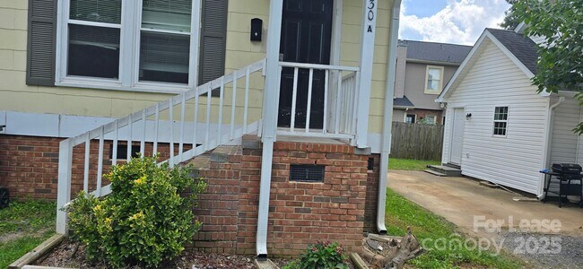 Foto del edificio - 1130 Camden Ave