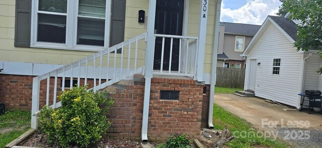 Building Photo - 1130 Camden Ave
