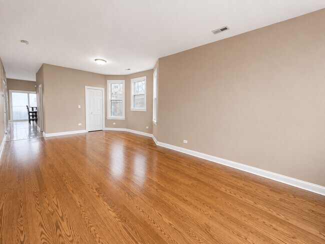 Foto del edificio - 1807 N Lawndale Ave