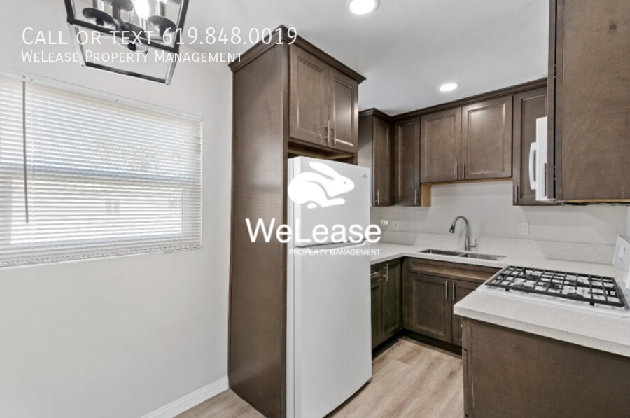 Primary Photo - Cozy 2 Bed, 1 Bath Gem Available Now in Lo...