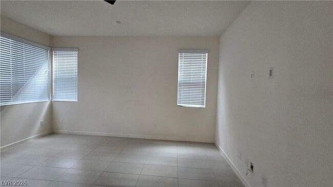 Building Photo - 762 Elstree Ct