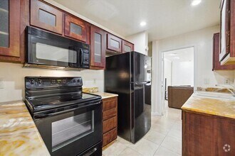 Building Photo - 2211 Place Rebecca Ln