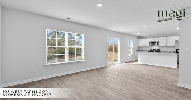 Foto del edificio - 108 W Farm Lp