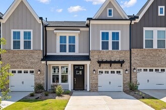 Building Photo - 1205 Bell Heather Rd